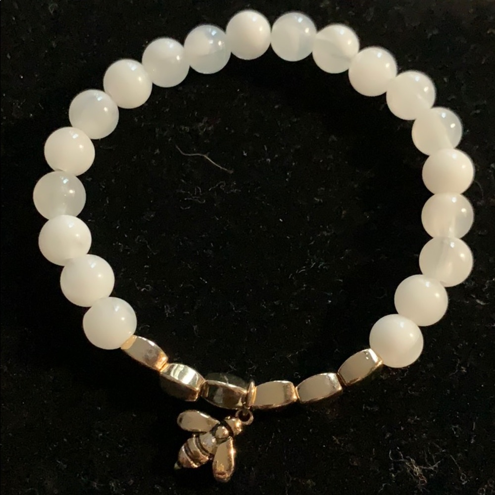 Butterfly & Bee Stretch Bracelets - Picture 4 of 6